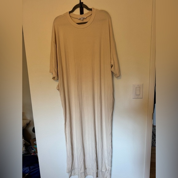 The Foxy Kind Isn't She Lovely Maxi Dress Loungewear Size L/XL Oversized Tan EUC - Picture 4 of 9